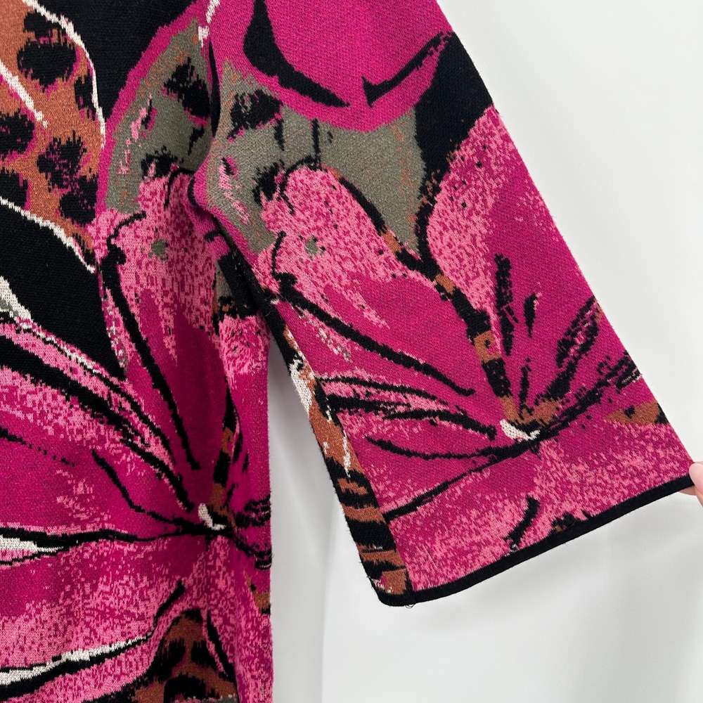 Chicos Black Pink Floral Leopard Knit Top 3/4 Sleeve Size 2 Large Artsy Bold - Picture 2 of 8